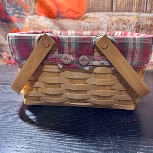 Longaberger Cake Basket With Orchard Park Plaid Liner And Protector 2007